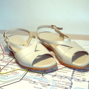 SAS Tripad Comfort Sandals 8 1/2 M tan/cream